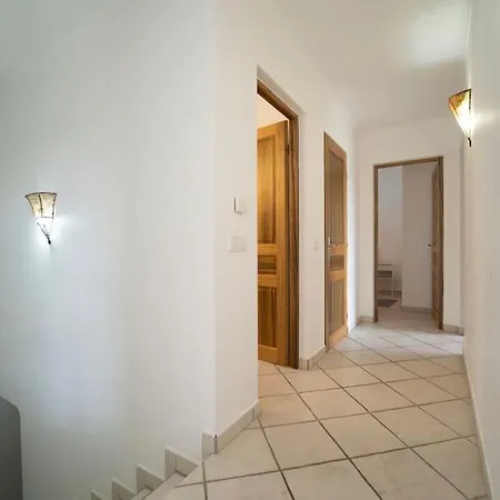 Marondina - Privacy And Peace Vila